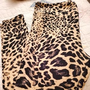 LULAROE LEOPARD LEGGINGS NEW TC